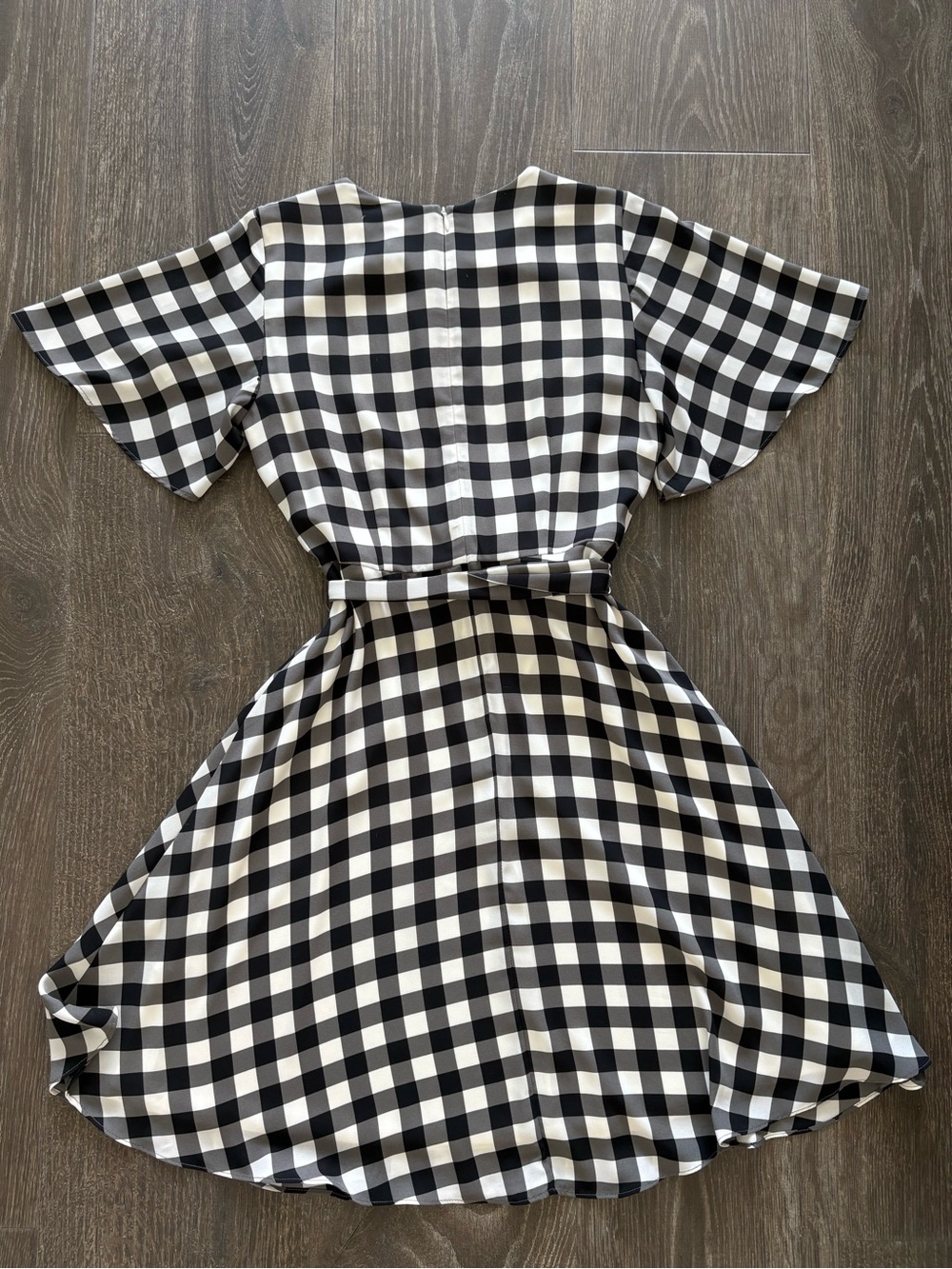 Banana Republic Black and White Gingham Tie-Waist Women’s Dress - Picture 2 of 4